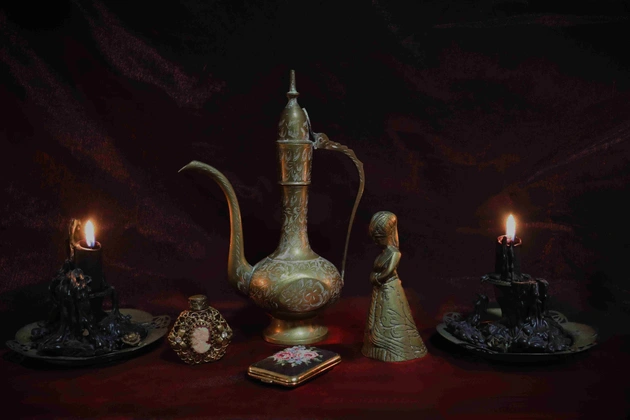 Vintage Artefacts