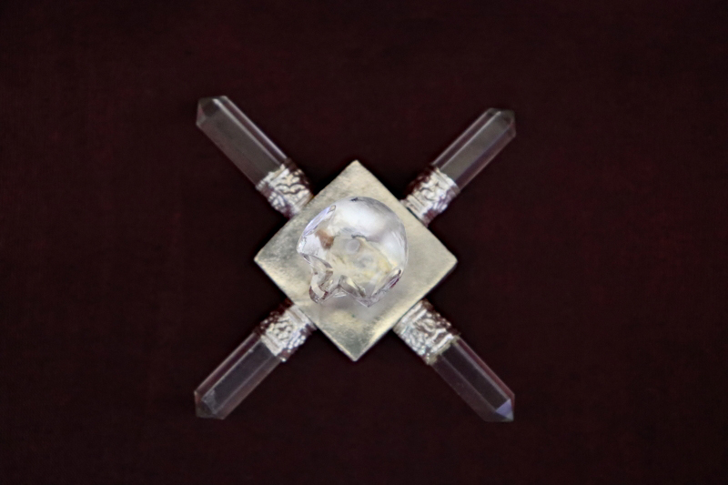Altar_Crystal_Skull-Grid (4)