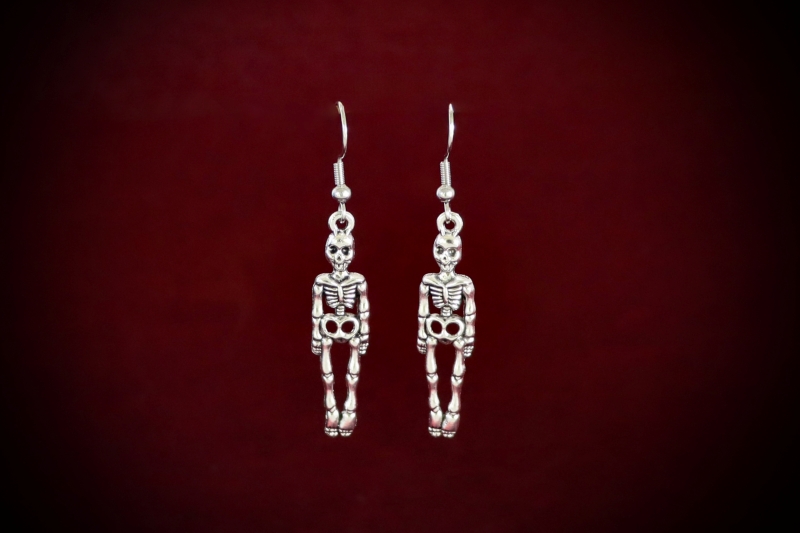 Jewellery_Earrings#13-Alloy-Skeleton-web (2)