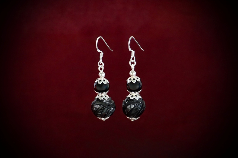Jewellery_High-Priestess-Earrings#06-WJet-web (2)