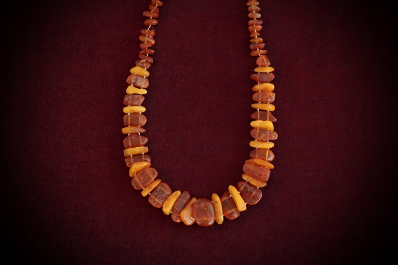 Jewellery_High-Priestess-Necklace#04-AmberBS-Double-Strung-web (3)