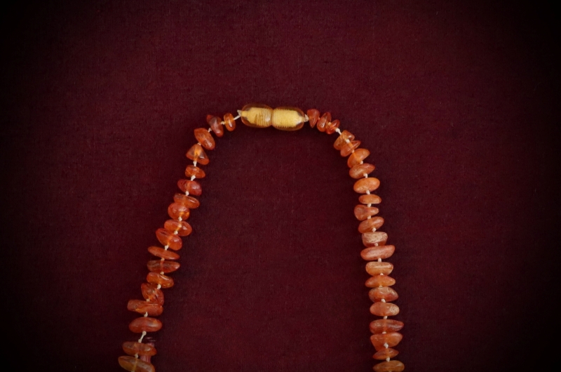 Jewellery_High-Priestess-Necklace#04-AmberBS-Double-Strung-web (5)