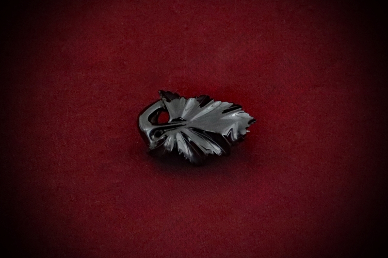 Jewellery_Mourning-Brooch#06-Jet-Whitby-Leaf-web (1)