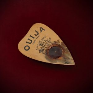 Ouija Planchette ‘Ouija’