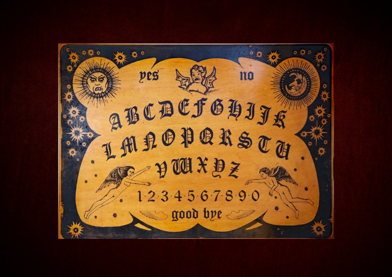 Divination_Ouija-Board-web (2)