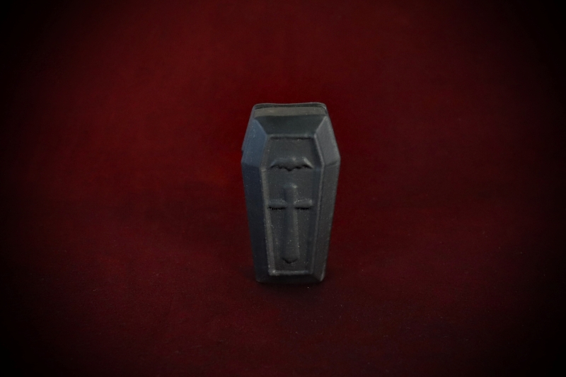 Ritual-Worship_Crystal-Coffin-Blk-Obs-web (1)