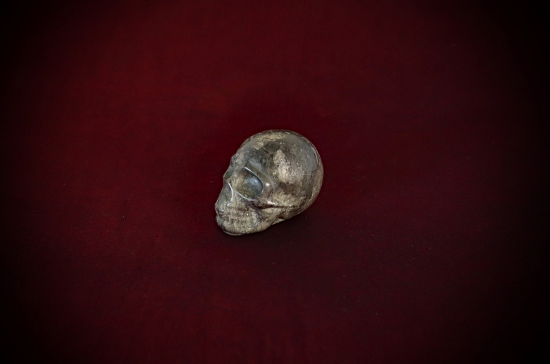 Ritual-Worship_Crystal-Skull#02-SML-Pyrite-web (3)