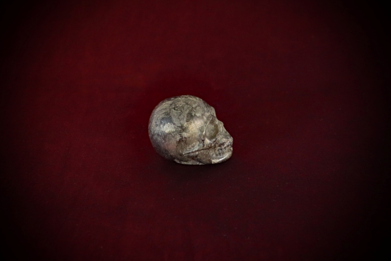 Ritual-Worship_Crystal-Skull#02-SML-Pyrite-web (6)
