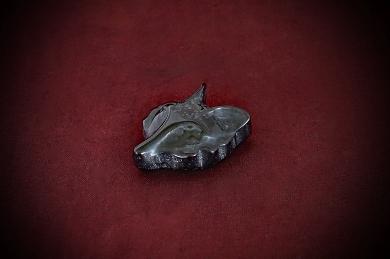 Ritual-Worship_Crystal-Wolf-blk-obs-web (3)