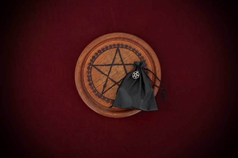 Ritual-Worship_Crystal-Grid#01-SML-20.5x1.5cm-web (4)