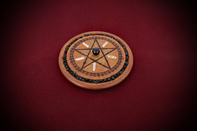 Ritual-Worship_Crystal-Grid#01-Sml-20.5x1.5cm-web (2)