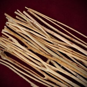 Shop premium Dried Botanicals Bare Poppy Stems curated by Gypsy Red Corpse. Available in 25 or 50-stem packs for linear magic applications. Buy today!